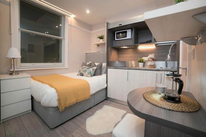 Studio To Rent In London, W2