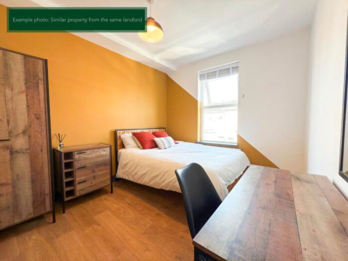 4 Bedroom House To Rent In Redruth Street, Manchester, M14