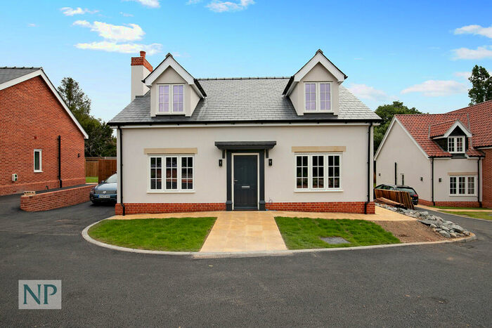 2 Bedroom Detached Bungalow To Rent In Honey Tye, Leavenheath, Colchester, CO6