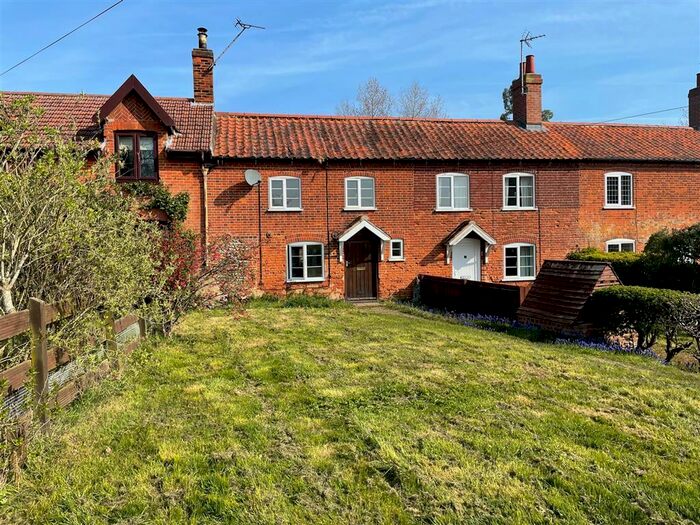 3 Bedroom House To Rent In Church Lane, Gressenhall, Dereham, NR19