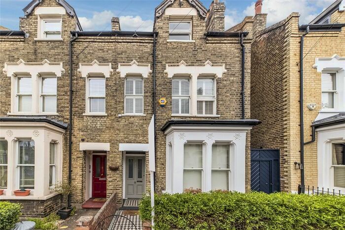 2 Bedroom Flat To Rent In Dempster Road, The Tonsleys, SW18