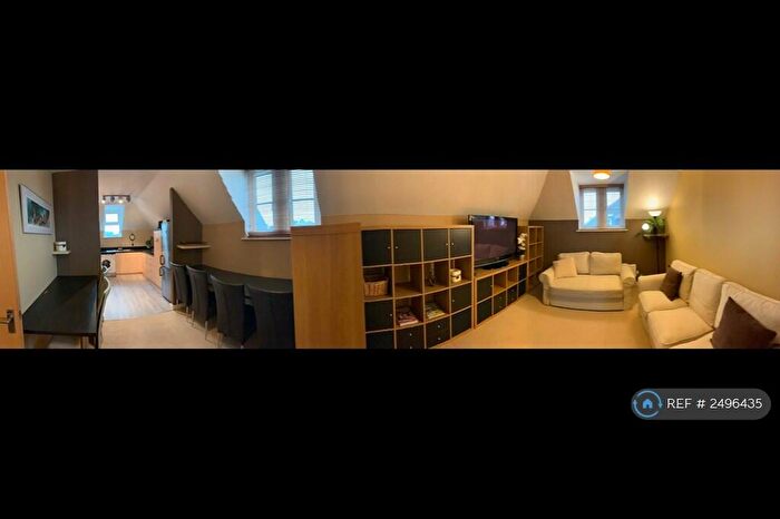 2 Bedroom Flat To Rent In Crawford Avenue, Dartford, DA1