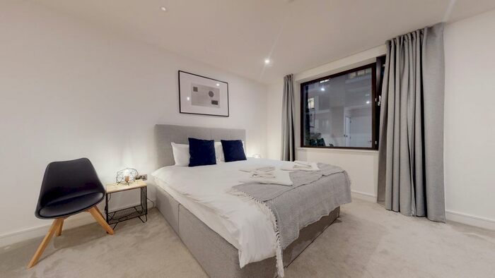 3 Bedroom Flat To Rent In Gorsuch Place, London, E2