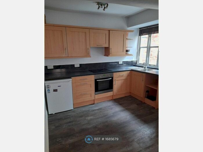 2 Bedroom Terraced House To Rent In Fore Street, Exeter, EX4