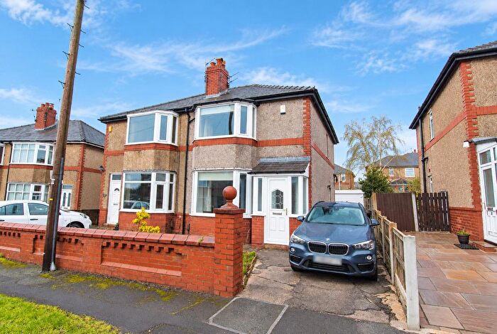 2 Bedroom Property To Rent In Springfield Avenue, Cherry Tree, BB2