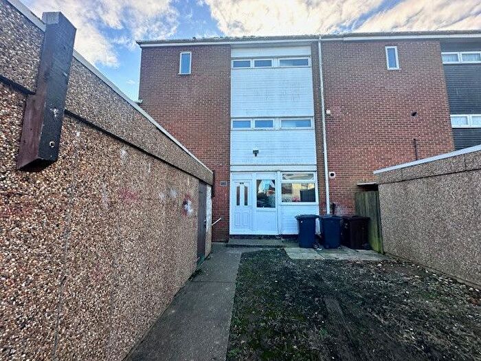 4 Bedroom Terraced House To Rent In Pitsford Close, Hull, Yorkshire, HU7