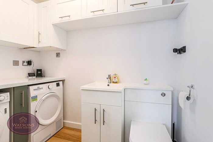 3 Bedroom Detached House For Sale In Seamer Road, Kimberley, Nottingham, NG16