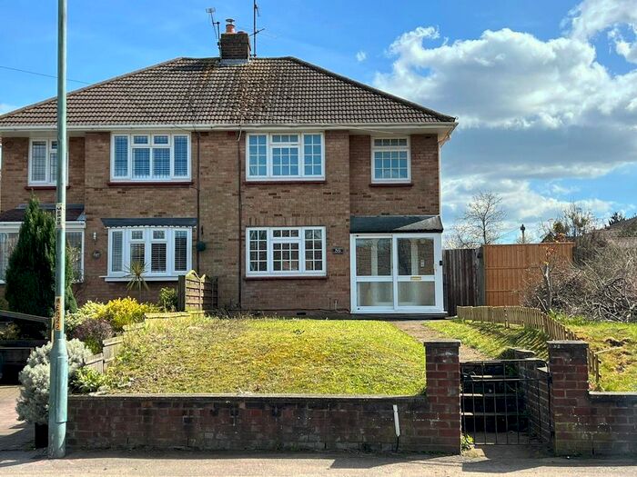 3 Bedroom Terraced House To Rent In Maidstone Road, Gillingham, Kent, ME8