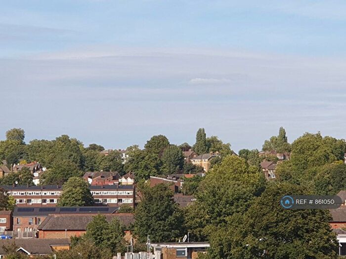 1 Bedroom Flat To Rent In Da Vinci Torre, Lewisham, London, SE13