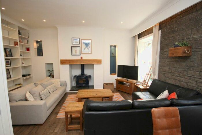 2 Bedroom Flat To Rent In Rothesay Mews, Edinburgh, EH3