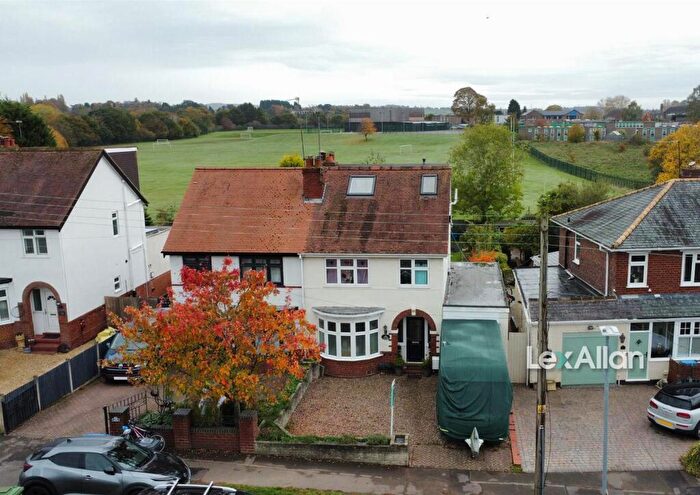 3 Bedroom Semi-Detached House For Sale In Hyde Lane, Kinver, Stourbridge, DY7