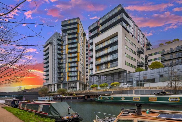 3 Bedroom Flat To Rent In Homerton Road, London, E9