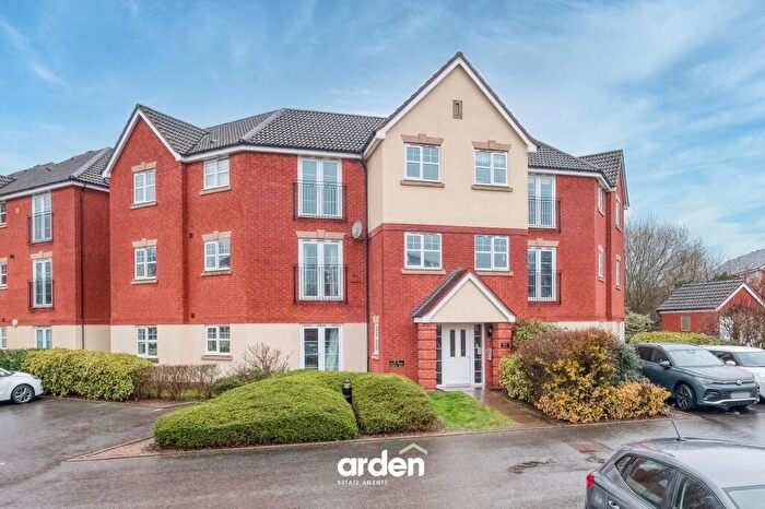 2 Bedroom Flat For Sale In Railway Walk, Craft Court Railway Walk, B60