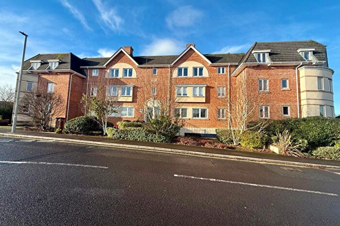 2 Bedroom Flat To Rent In Verwood, BH31