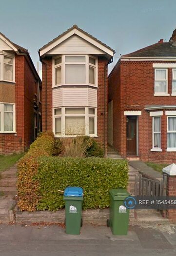 3 Bedroom Detached House To Rent In Broadlands Road, Southampton, SO17