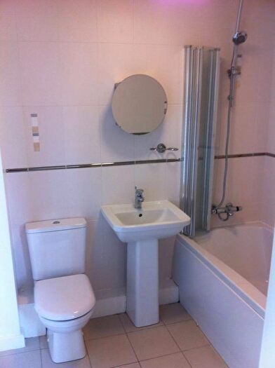 2 Bedroom Flat To Rent In Crookesbroom Lane, Hatfield, Doncaster, DN7