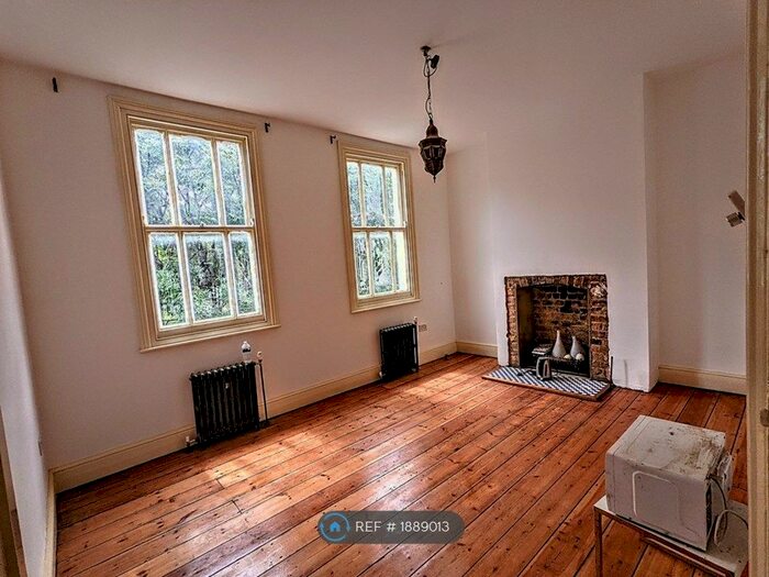 4 Bedroom Terraced House To Rent In Derbyshire Street, London, E2