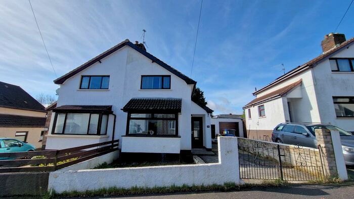 2 Bedroom Semi-Detached House For Sale In Wallasey Park, Belfast, BT14