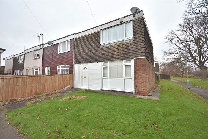 2 Bedroom End Terrace House For Sale In Coal Road, Leeds, West Yorkshire, LS14