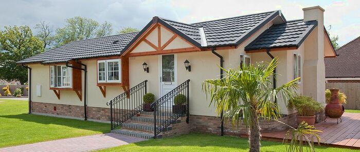 2 Bedroom Mobile/park Home For Sale In Marina Terrace, Yarwell Mill Country Park, PE8