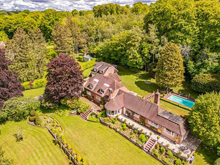 5 Bedroom Detached House For Sale In Foxborough House & Lodge, Aldworth, RG8