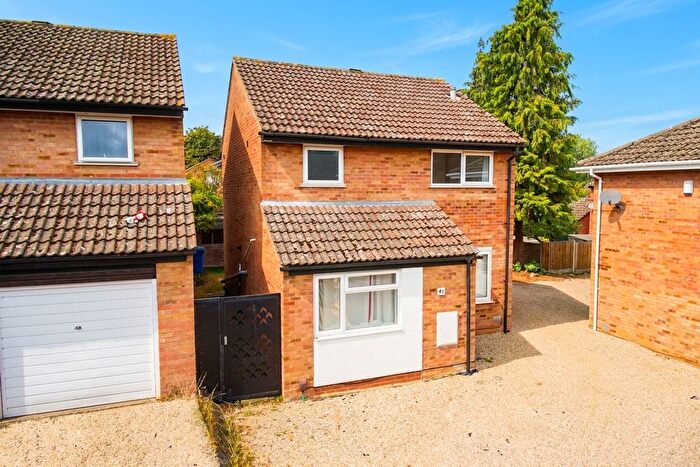 4 Bedroom Detached House For Sale In Holworthy Road, Norwich, NR5