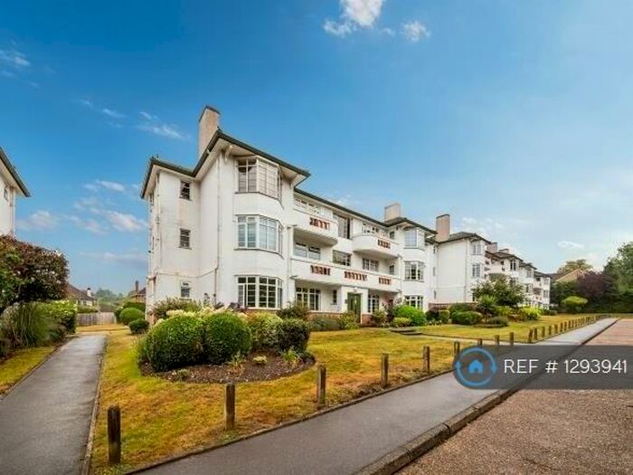 2 Bedroom Flat To Rent In Brighton Road, London, SM2