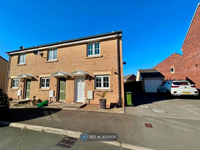 2 Bedroom Semi-Detached House To Rent In Lonydd Glas, Llanharan, Pontyclun, CF72