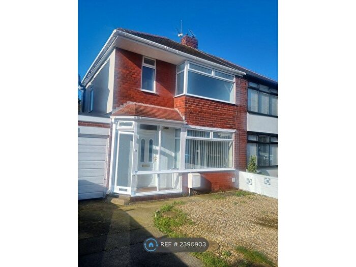3 Bedroom Semi-Detached House To Rent In Compley Avenue, Poulton-Le-Fylde, FY6