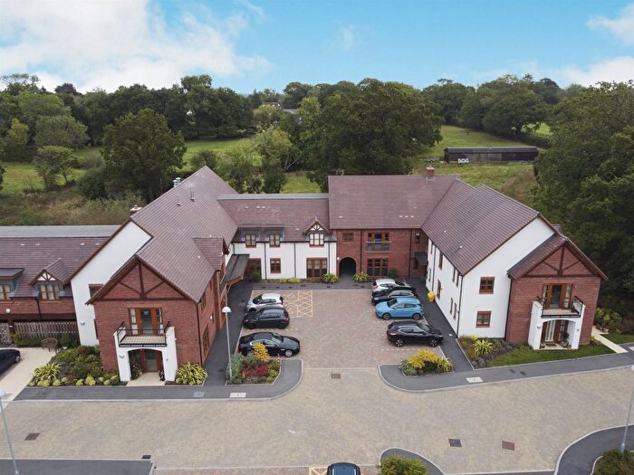2 Bedroom Flat For Sale In Albany Lane, Balsall Common, Coventry, CV7