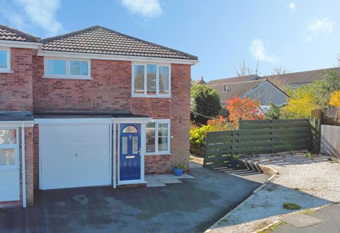 Semi Detached House For Sale In Millfield Close, Ashby-De-La-Zouch, LE65