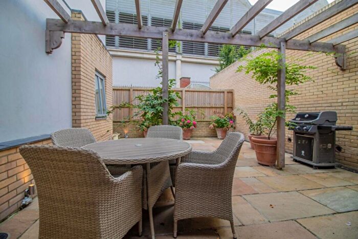 2 Bedroom Apartment To Rent In St. Andrews Street South, Bury St. Edmunds, IP33