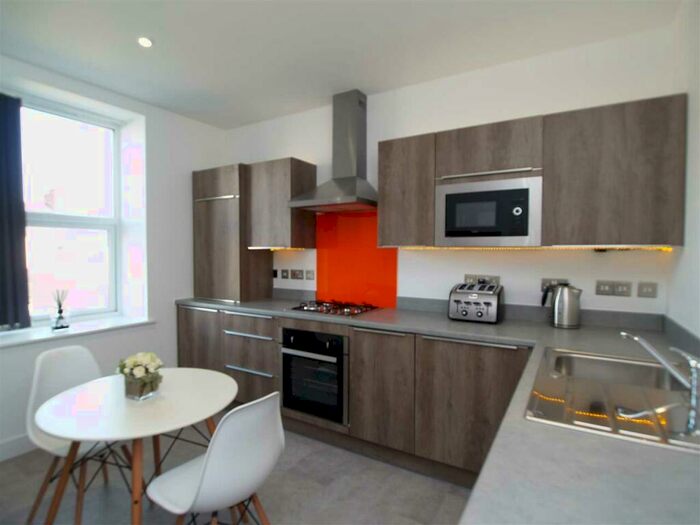 2 Bedroom Apartment To Rent In Queen Anne Terrace, Plymouth, PL4