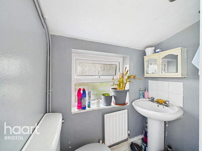 7 Bedroom Terraced House For Sale In Brentry Road, Bristol, BS16