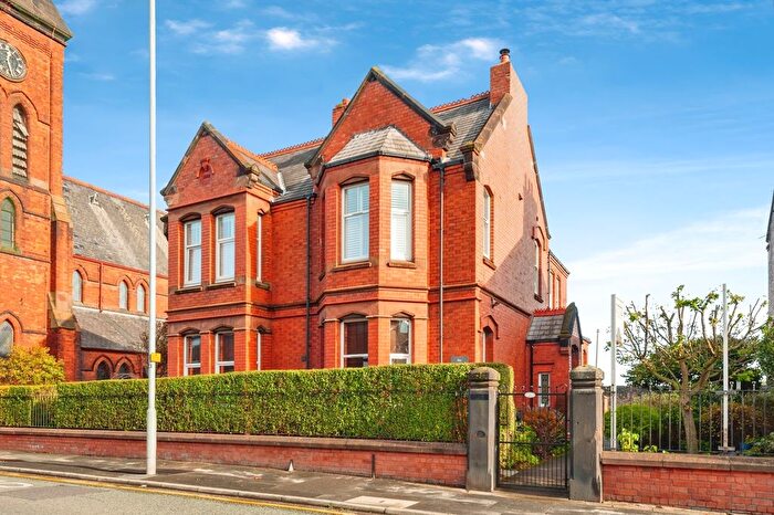 1 Bedroom Flat For Sale In North Road, St. Helens, Merseyside, WA10