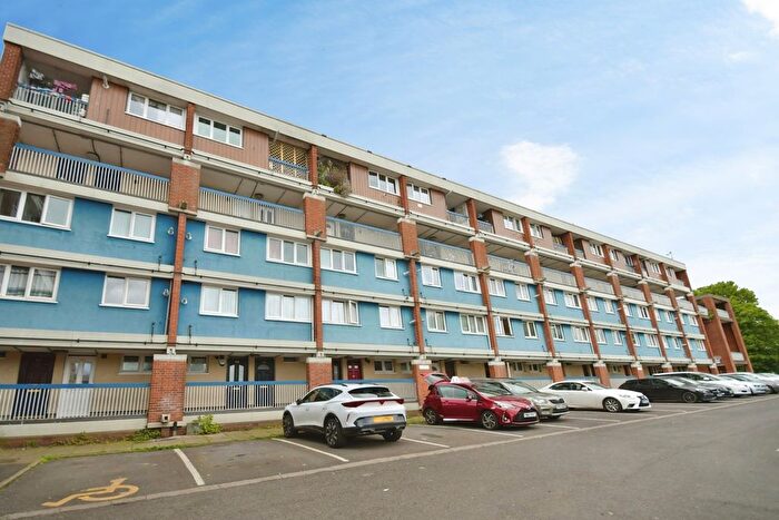 1 Bedroom Flat For Sale In Club Garden Road, Sheffield, S11