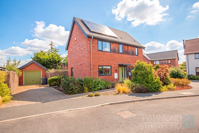 3 Bedroom Detached House For Sale In Limes Close, Little Melton, NR9