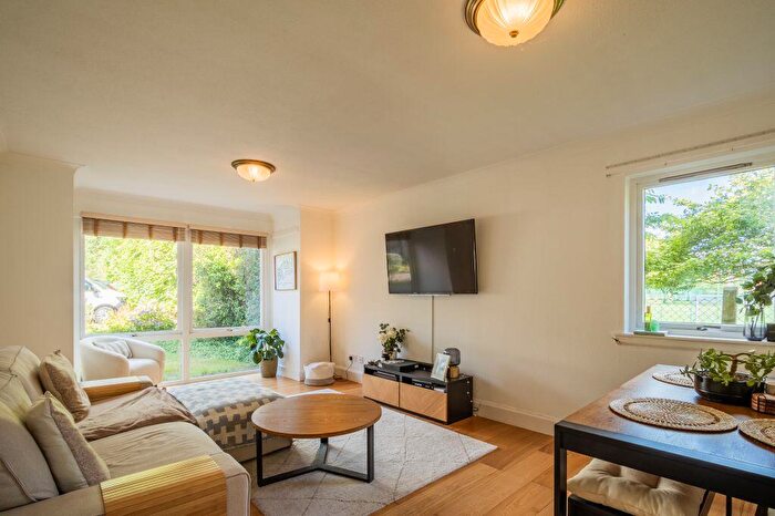 2 Bedroom Flat For Sale In / East Fettes Avenue, Fettes, Edinburgh, EH4