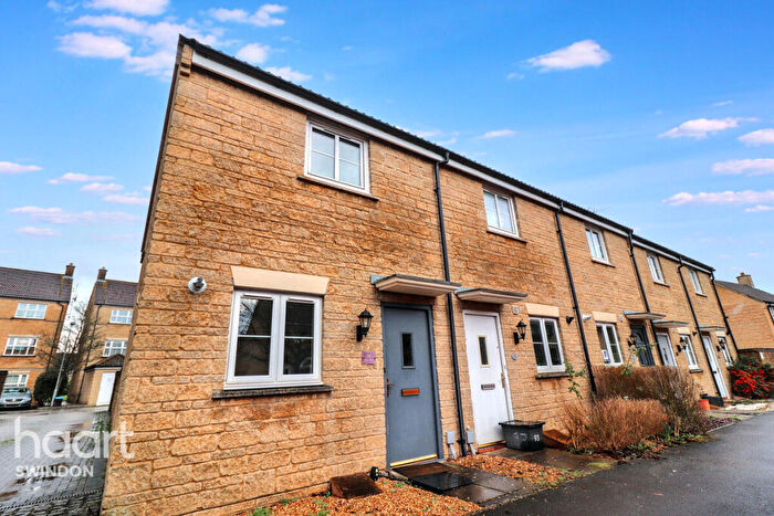 2 Bedroom End Of Terrace House To Rent In Grouse Road, Calne, SN11