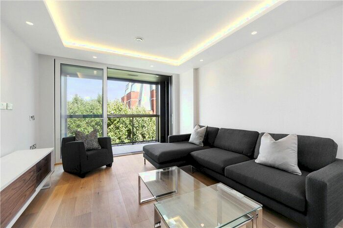 3 Bedroom Flat To Rent In Great Peter Street, London, SW1P