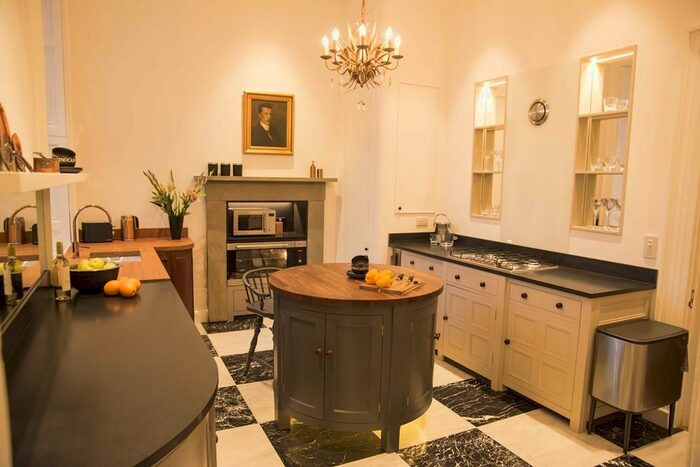 3 Bedroom Flat To Rent In Gt Western Place, Aberdeen, AB10