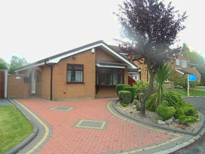 2 Bedroom Detached Bungalow To Rent In Coldstream Close, Cinnamon Brow, Warrington, WA2