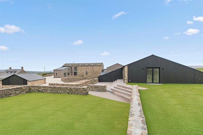 4 Bedroom Detached House For Sale In Hunger Hill Road, Middleton, Ilkley, LS29