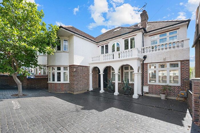 5 Bedroom Detached House For Sale In Alexander Avenue, London, NW10