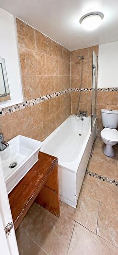 1 Bedroom Flat To Rent In Tasman Road, London, SW9