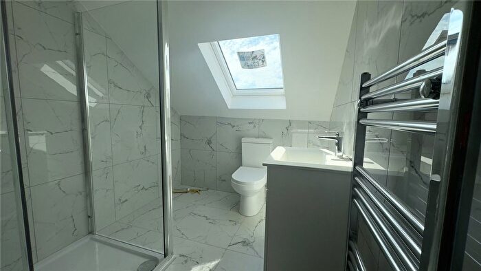 2 Bedroom Flat To Rent In Seaford Road, West Ealing, London, W13