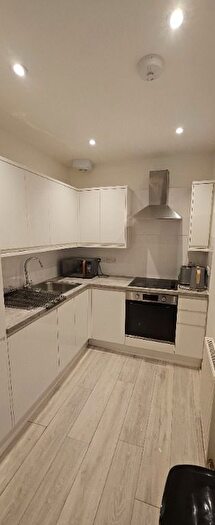 4 Bedroom Flat To Rent In Clerk Street, Edinburgh, EH8