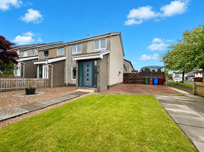 4 Bedroom End Of Terrace House For Sale In Linden Drive, Banknock, Bonnybridge, FK4