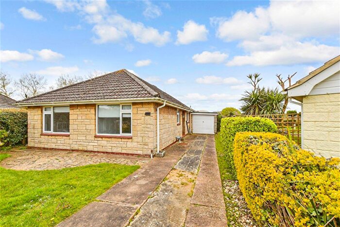 3 Bedroom Detached Bungalow For Sale In Yaverland Close, Sandown, Isle Of Wight, PO36