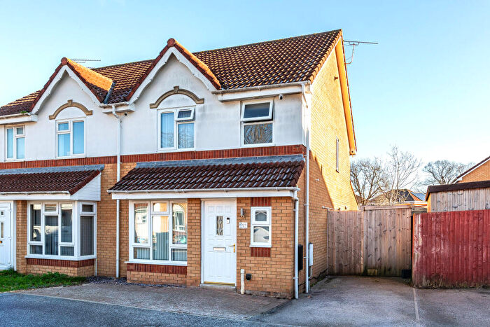 3 Bedroom Semi Detached House For Sale In Kelbra Crescent, Frampton Cotterell, Bristol, Gloucestershire, BS36